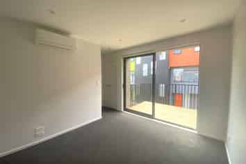 8/3234 Great North Road, New Lynn