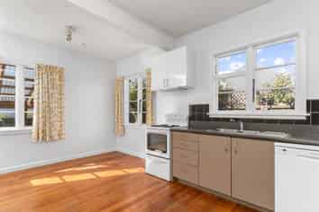 60 Rose Street, Somerfield