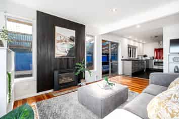 142 Severn Street, Island Bay