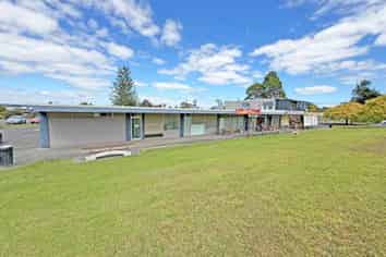 195M² RETAIL/OFFICE SPACE FOR LEASE
