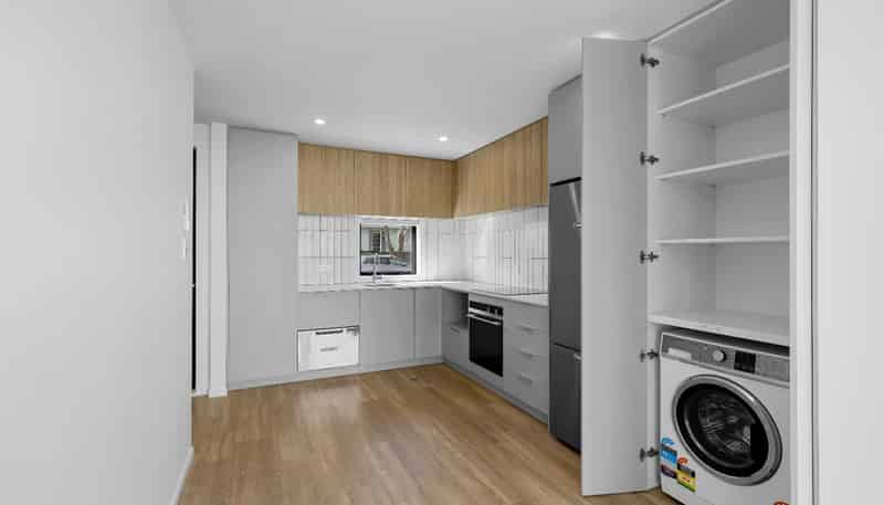 11/1 Rimu Street, Naenae