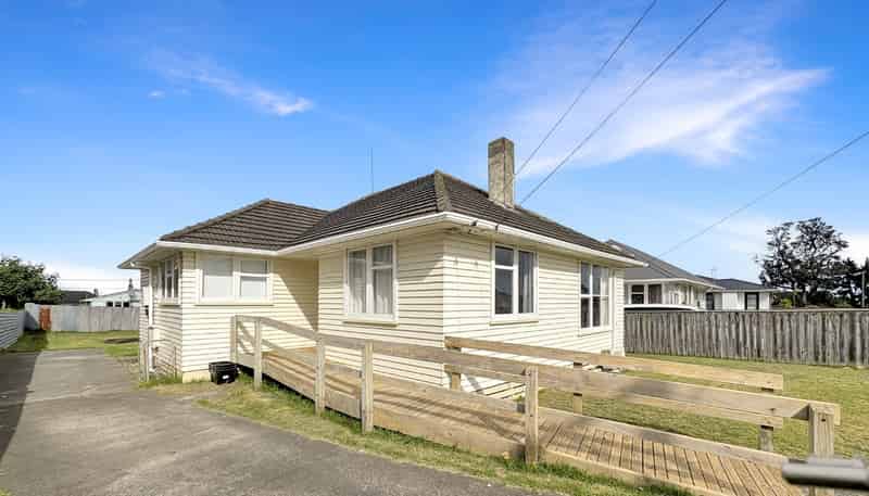 163 Puriri Street, Castlecliff