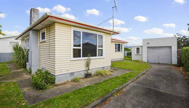12 Cargill Street, Levin