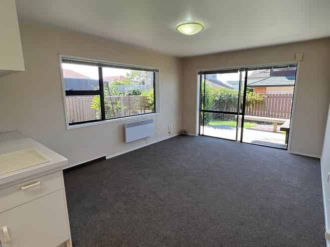 1A/196 Bucklands Beach Road, Bucklands Beach