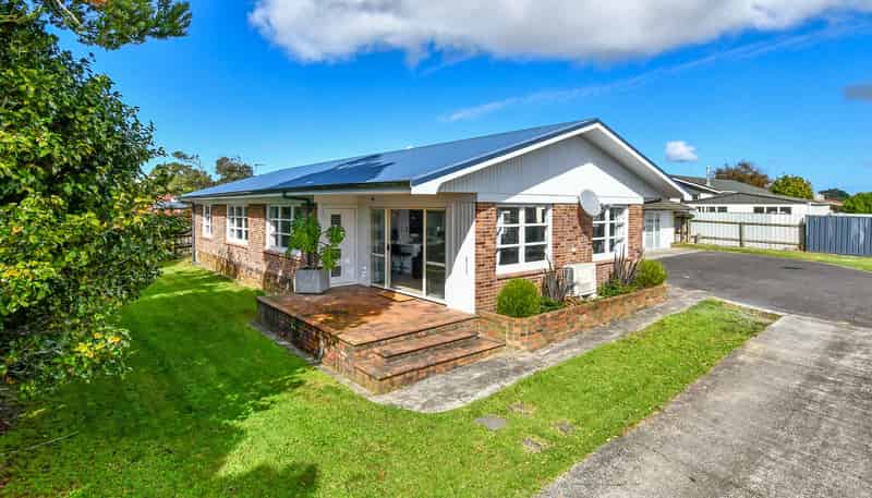 15 Les Marston Place, Pukekohe