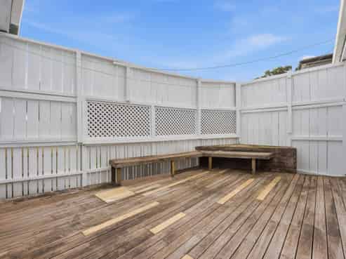 13 Memorial Avenue, Mount Roskill