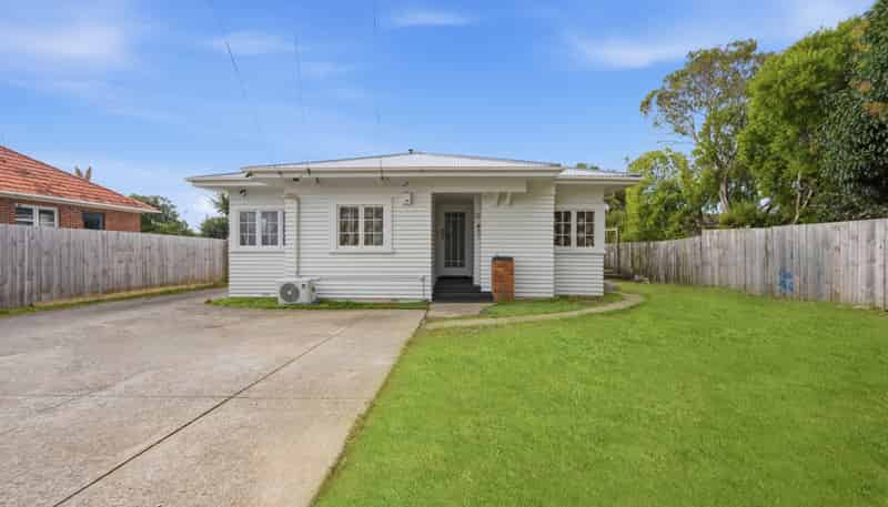 13 Memorial Avenue, Mount Roskill