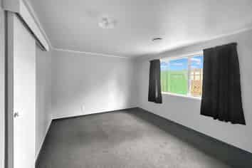 56B Weston Avenue, Roslyn