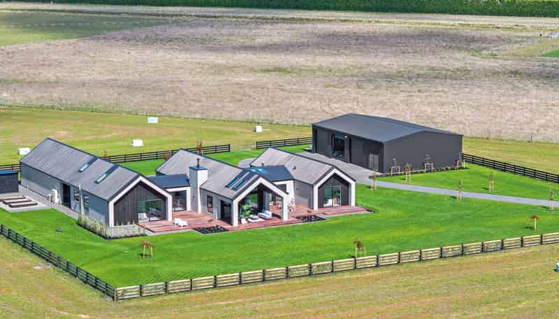 692B Weedons Road, ROLLESTON