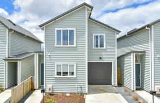 12 Saddleback Crescent, Papakura