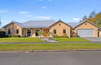 16 Heathridge Place, Lincoln