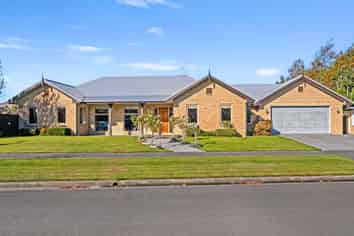 16 Heathridge Place, Lincoln