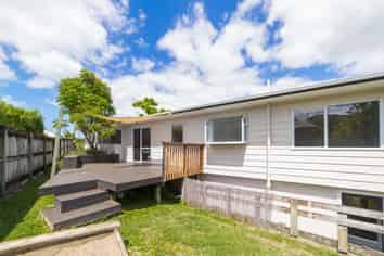 11 Worthington Place, West Harbour