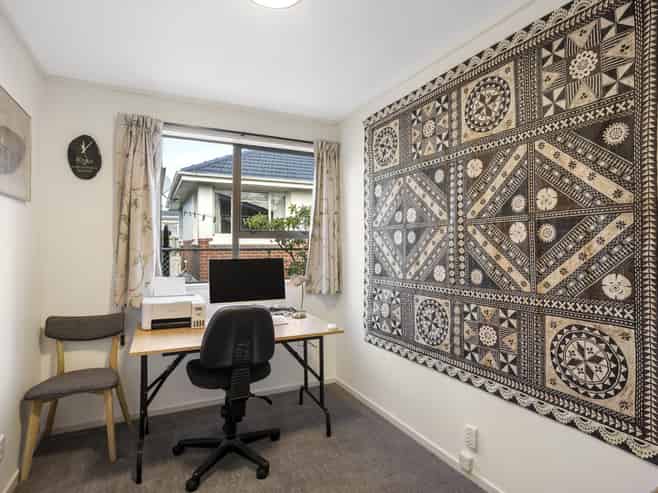 5B Larkworthy Street, Saint Kilda