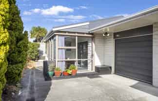 5B Larkworthy Street, Saint Kilda