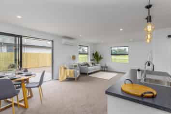 400 Bower Avenue, Parklands