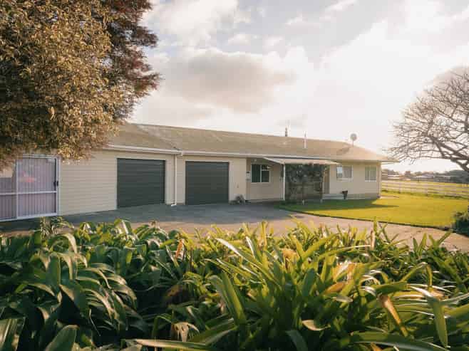 57-85 Thomason Road, Egmont Village