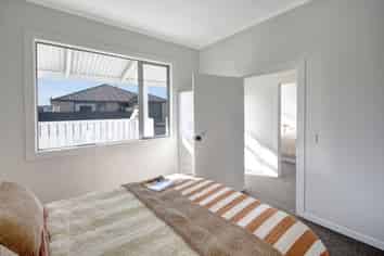 76 Wesley Street, South Dunedin