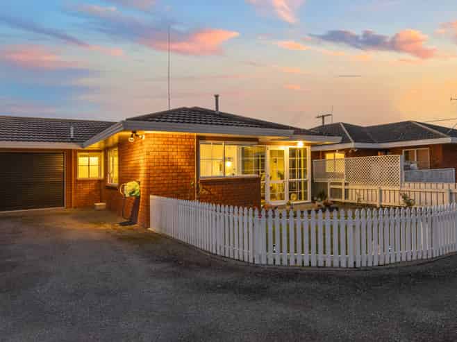 25A Trafalgar Street, LEVIN