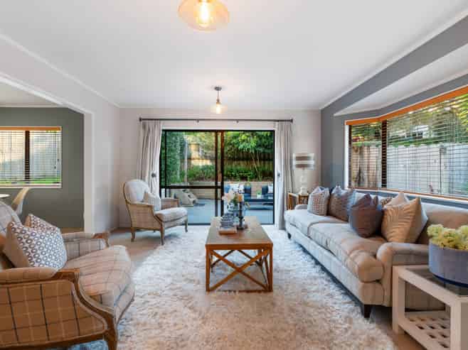 3/27 Luplau Crescent, Cockle Bay