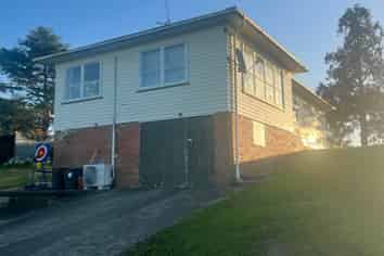 316E Ostrich Farm Road, Pukekohe