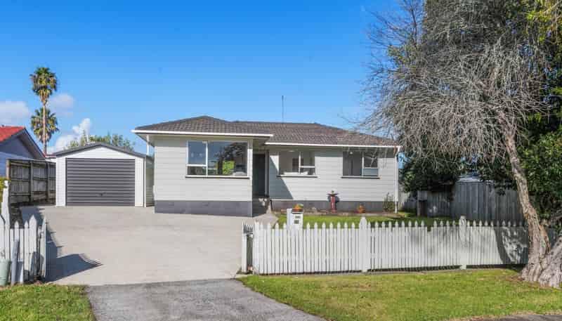 15 Tyndrum Place, Highland Park