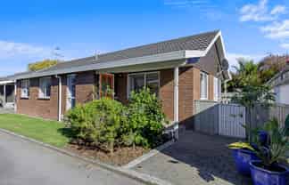 90A Epuni Street, Epuni