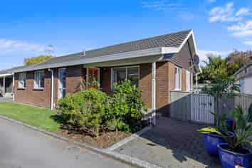 90A Epuni Street, Epuni