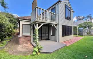 5A Eton Avenue, Devonport