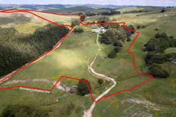 559 Korora Road, Pongaroa