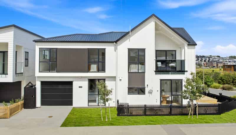 15 Nerita Place, Long Bay