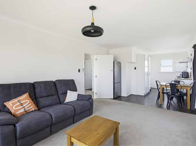 32 Queenwood Road, Levin