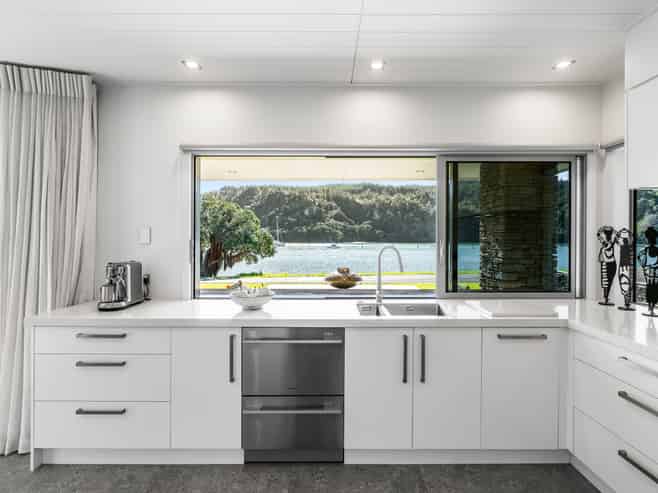 209 Beach Road, Whangamata