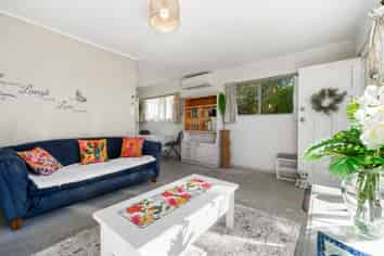 2/54 Finch Street, Western Springs