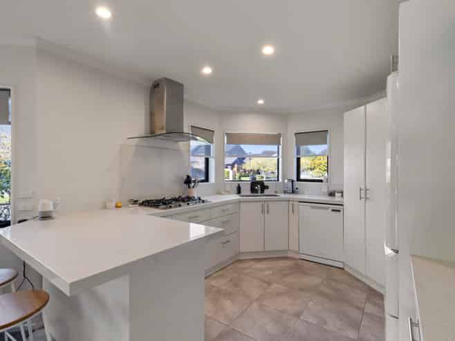 18 Dougherty Place, HOKOWHITU