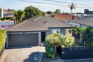 18A Parkdale Road, Mount Albert