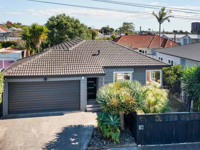 18A Parkdale Road, Mount Albert