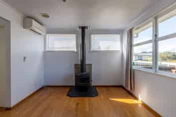 5 Poihaere Street, TURANGI