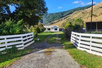 3186 State Highway 6 RD1, Havelock