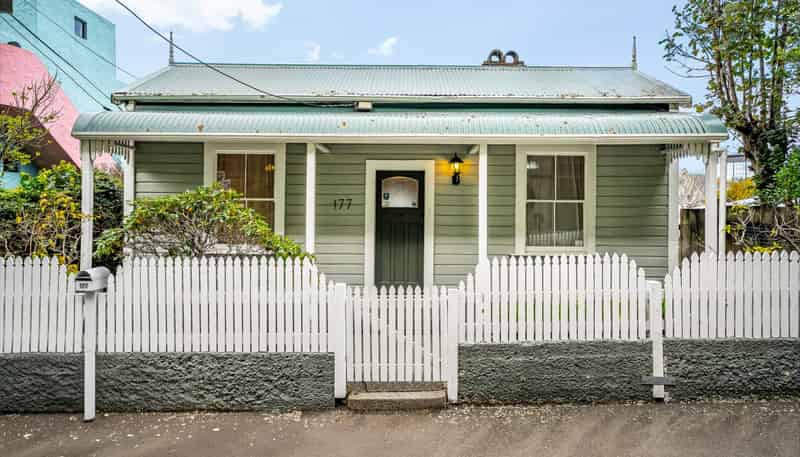 177 Grant Road, Thorndon