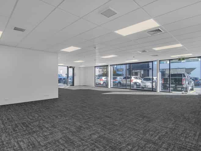 Ground Floor Presence with Profile