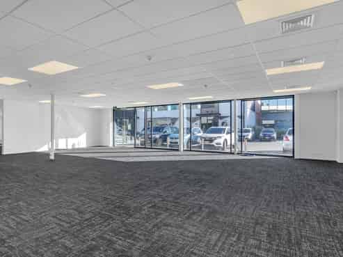 Ground Floor Presence with Profile