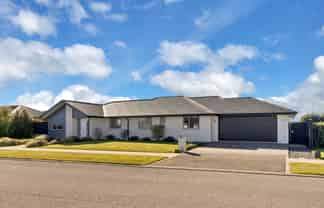516 East Maddisons Road, ROLLESTON