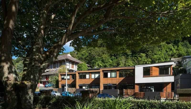 2/26 Glenmore Street, Thorndon