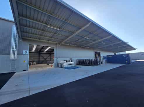 Sublease, Prime Warehouse