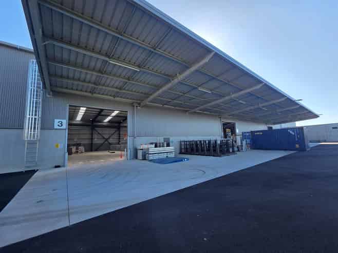 Sublease, Prime Warehouse