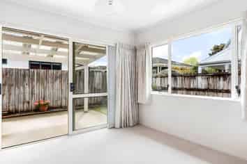 15A Haronui Street, Kensington