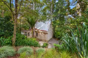 181 Laingholm Drive, Laingholm