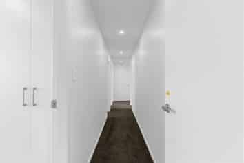 444 Tremaine Avenue, Takaro