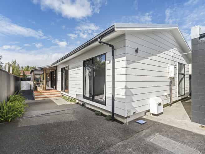 45 Tukapa Street, Westown